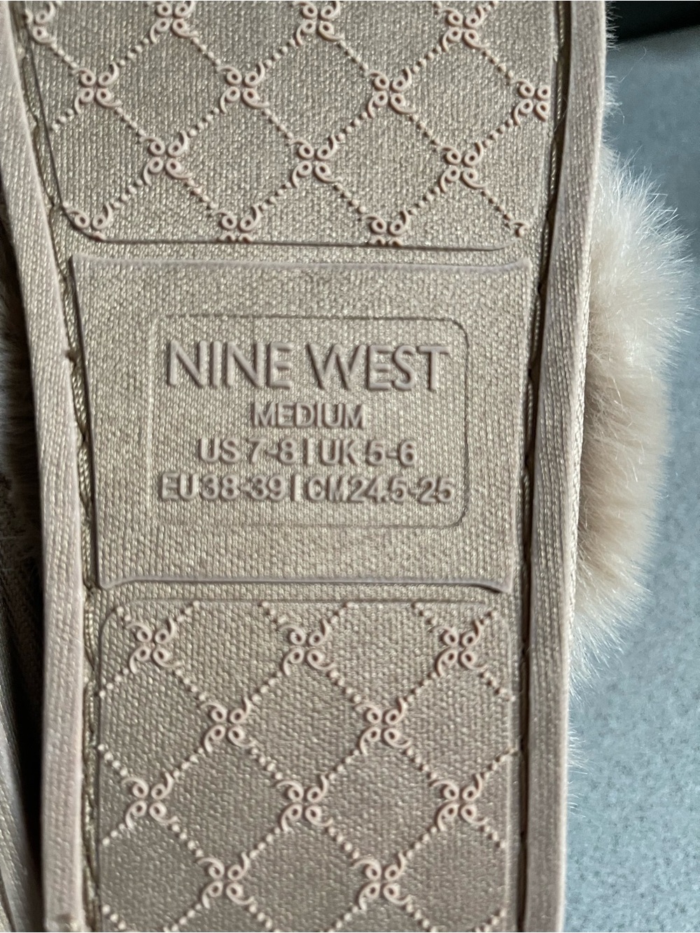 Nine West Plush Crossover Faux Fur Slippers - Brown Size 7-8 - Picture 6 of 6